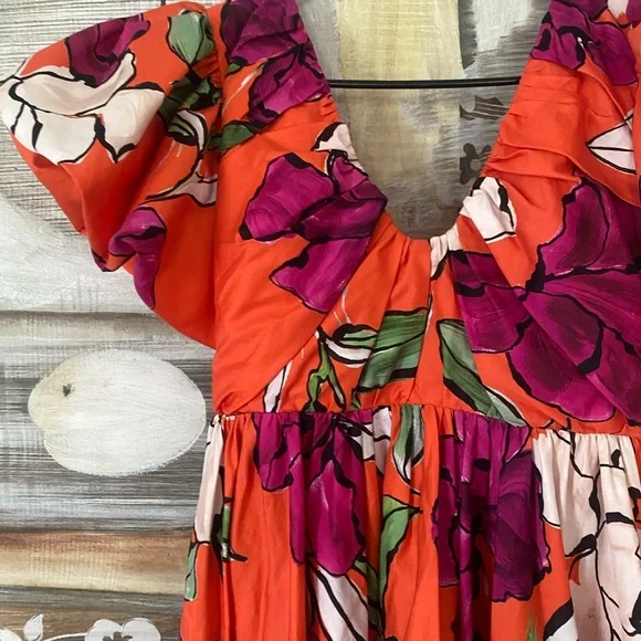 AJè Vibrant Floral Dress with Puff Sleeves - Picture 4 of 10